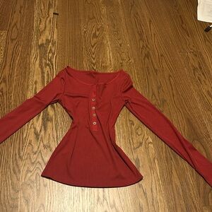 im so sad im selling this. cutest long sleeve burgundy wine red